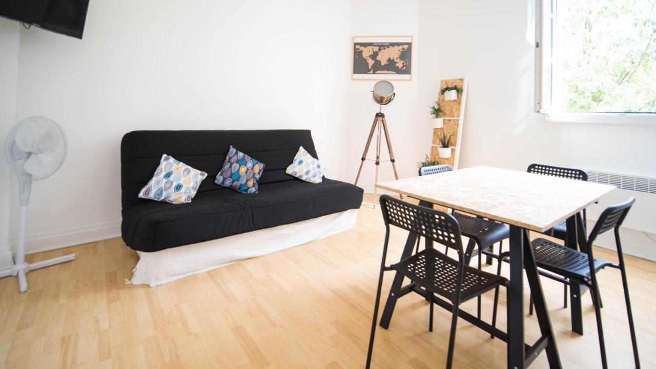 Appartement Au Centre De La Cite Des Sacres Reims Kültér fotó