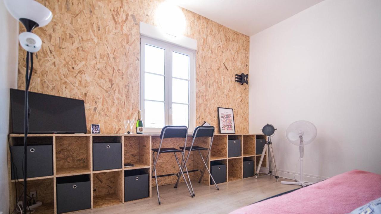 Appartement Au Centre De La Cite Des Sacres Reims Kültér fotó